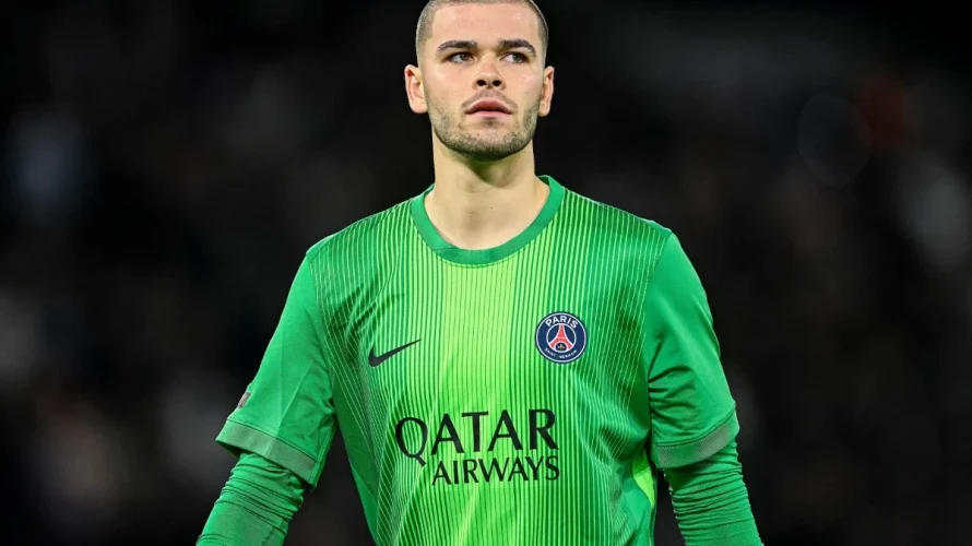 Przedstawiamy oceny piłkarzy po meczu PSG &ndash; Lorient, możecie sprawdzić kto zagrał najlepiej, a kto otrzymał najniższe noty. Spotkanie zostało rozegrane w sobotę 2 maja 2026 i zakończyło się remisem 2:2. PSG &ndash; Lorient oceny piłkarzy po meczu Najwyższe oceny [&hellip;]