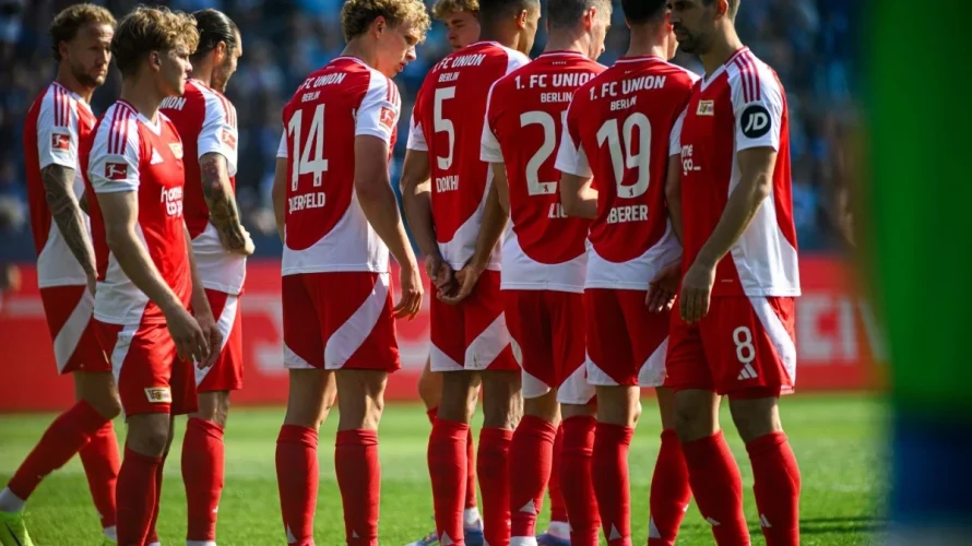 Przedstawiam oficjalne składy na mecz (wyjściowe jedenastki) drużyn FC Heidenheim i Union Berlin. Spotkanie rozpocznie się o 15:30 na stadionie Voith-Arena w Heidenheim. FC Heidenheim &ndash; Union Berlin oficjalne składy FC Heidenheim Diant Ramaj, Jonas F&ouml;hrenbach, Patrick Mainka, Hennes Behrens, [&hellip;]