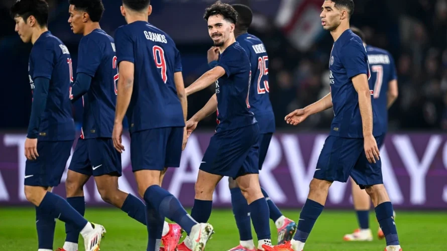 Mecz RC Lens &ndash; PSG to jedno z najciekawszych spotkań 29. kolejki Ligue 1. W tekście znajdziesz wszystkie najważniejsze informacje o tym starciu, w tym gdzie oglądać transmisję tv i transmisję online oraz jak obejrzeć mecz na żywo. Data i [&hellip;]