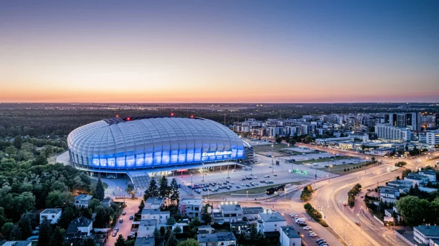 Przed nami mecz Lech Poznań &ndash; Legia Warszawa, kt&oacute;ry odbędzie się niedzielę 26.04.2026 o godzinie 17:30 na Stadionie Poznań. Przedstawiamy sędziego, kt&oacute;ry poprowadzi to spotkanie. Lech Poznań &ndash; Legia Warszawa sędzia gł&oacute;wny Gł&oacute;wnym sędzią tego meczu będzie P. Lasyk. Dodatkowe [&hellip;]
