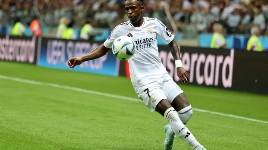 W najbliższy weekend kibice europejskiej piłki będą mogli śledzić wiele spotkań czołowych lig na antenach Eleven Sports. Stacja pokaże wybrane mecze La Liga, Serie A, Bundesliga oraz Ligue 1. Oto szczeg&oacute;łowy plan transmisji. La Liga Największą uwagę tradycyjnie przyciągają występy [&hellip;]