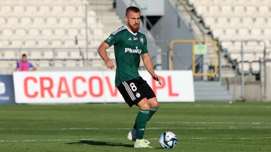 Legia Warszawa wygrała z Widzewem Ł&oacute;dź 1:0 w meczu 31. kolejki Ekstraklasy rozegranym w piątek 1 maja 2026 o 20:30. Poniżej przedstawiamy szczeg&oacute;łowe statystyki obu drużyn oraz dane dotyczące występ&oacute;w zawodnik&oacute;w. Możecie sprawdzić kto trafił do siatki oraz pełne statystyki [&hellip;]